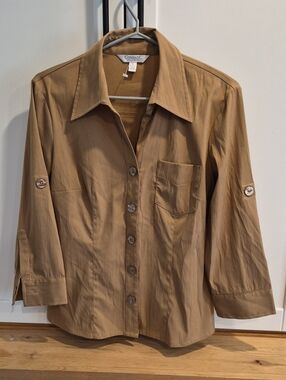 💙 Conrad C -  Tan Button-Front Shirt